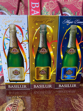 Load image into Gallery viewer, Basilur Tea Bar Festival Collection - Glass Tube 65g, Carton box