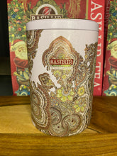 Load image into Gallery viewer, Basilur Premium oolong green tea 100g in metal caddy